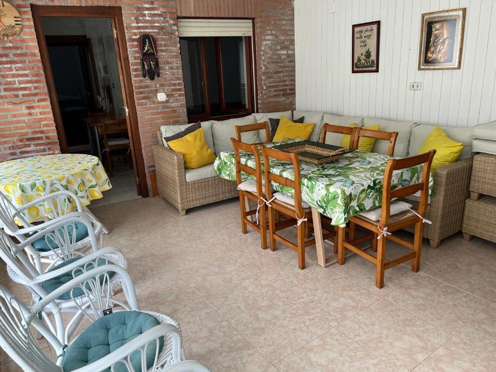 Willa Casa En Laredo Zewnętrze zdjęcie